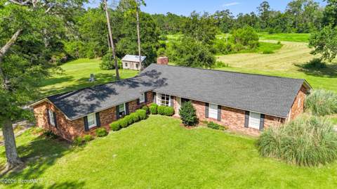 212 Lynwood Road, Jesup GA - photo 6 of 76