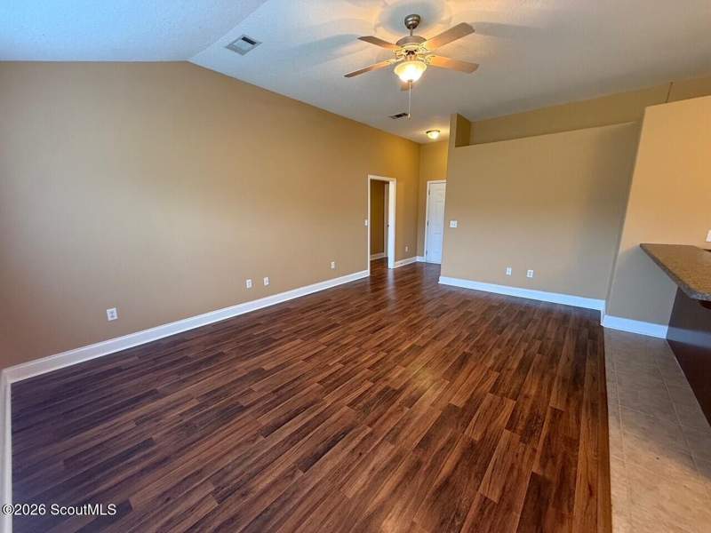 4 bedroom Single Family Residence at 539 Hawks Landing Drive, Hawk's Landing, Waynesville — photo 2