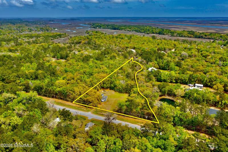 4 bedroom Single Family Residence at 11817 Ga Highway 99, No Recorded Subdivision, Darien — photo 5
