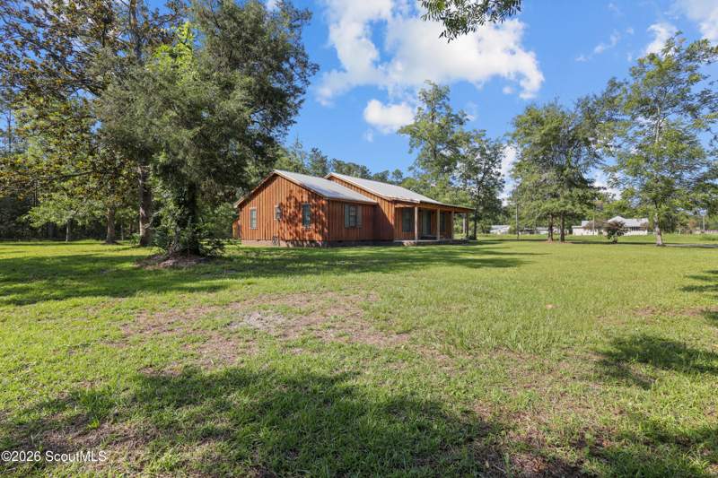 4 bedroom Single Family Residence at 1721 Minnesota Avenue, No Recorded Subdivision, Waycross — photo 3