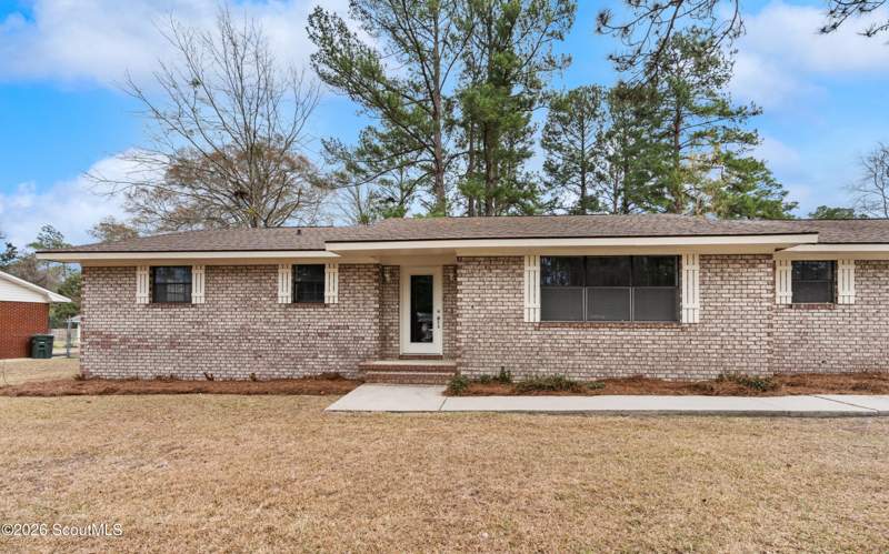 3 bedroom Single Family Residence at 545 S 5th Street, No Recorded Subdivision, Jesup — photo 2