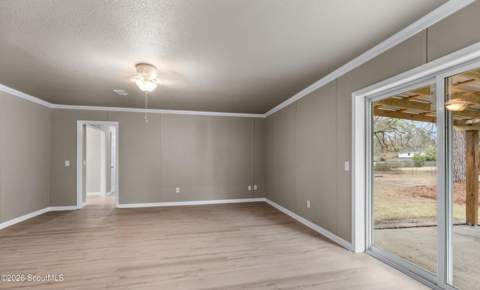545 S 5th Street, Jesup GA - photo 11 of 26