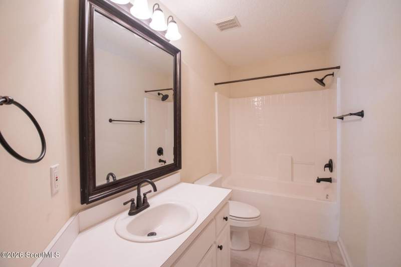 5 bedroom Single Family Residence at 245 N Chase Court, Shadowlawn Estates, St. Marys — photo 5