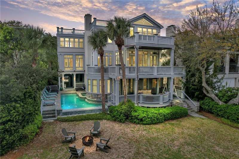 6 bedroom Single Family Residence at 1909 Dixon Lane, East Beach, St. Simons Island — photo 1