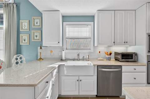 101 N Cottages Drive, St. Simons Island GA - photo 9 of 43