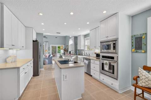 101 N Cottages Drive, St. Simons Island GA - photo 15 of 43