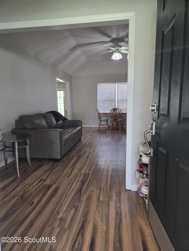 3 bedroom Single Family Residence at 325 Crossbridge Drive, Timber Ridge (Bwk), Brunswick — photo 1