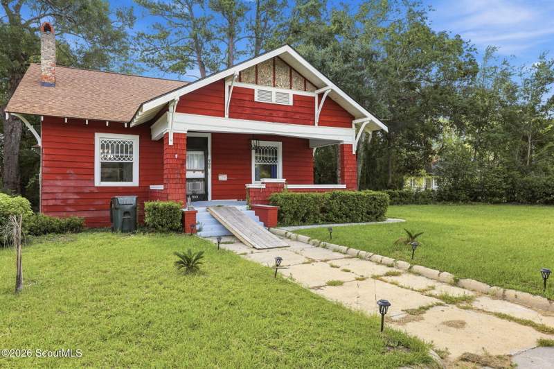 3 bedroom Single Family Residence at 909 Gilmore Street, No Recorded Subdivision, Waycross — photo 2