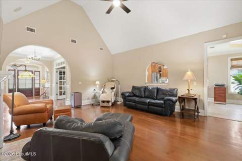 115 Madeira Drive, Brunswick GA - photo 9 of 57