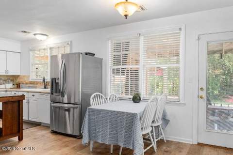 1400 E Cherokee Drive, Waycross GA - photo 7 of 37