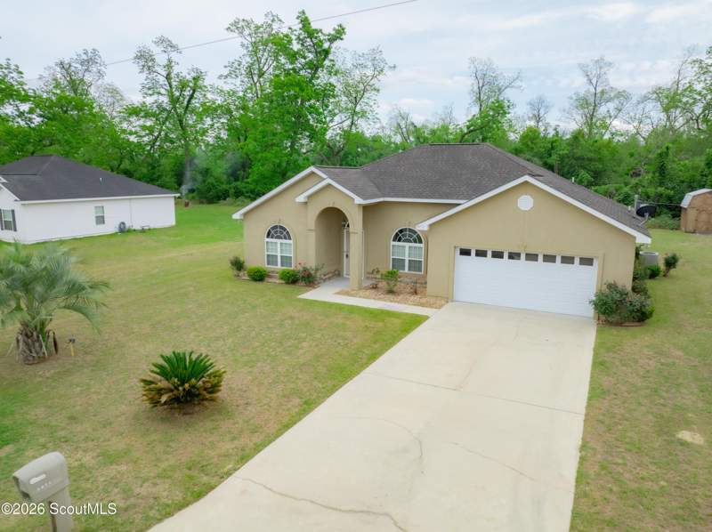 3 bedroom Single Family Residence at 3475 Moore Street, No Recorded Subdivision, Blackshear — photo 2