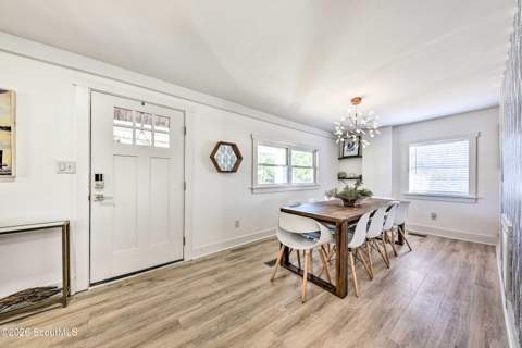 206 E Weed Street, St. Marys GA - photo 10 of 37