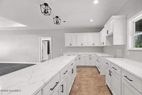 7299 Manningtown Road, Jesup GA - photo 7 of 44