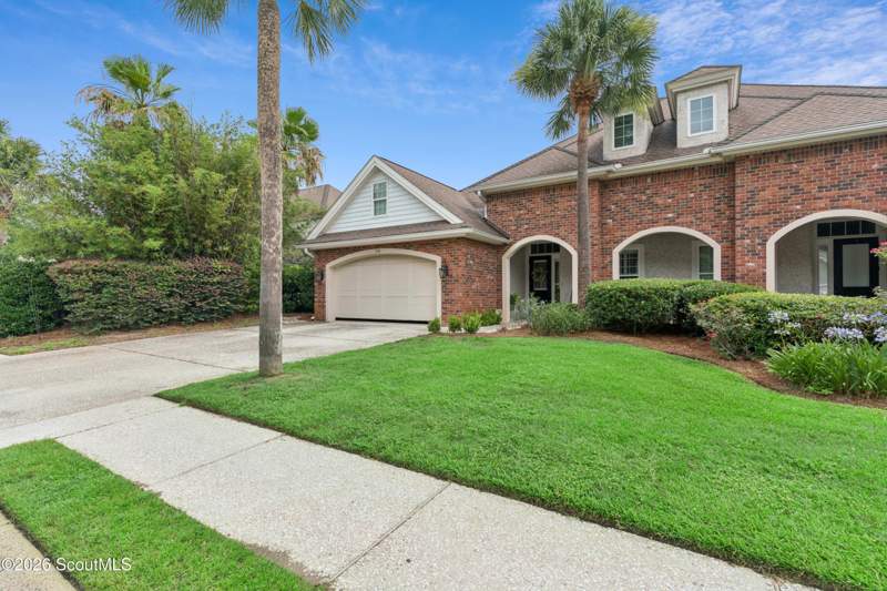 4 bedroom Townhouse at 548 Fox Run Circle, Fox Run, Brunswick — photo 2