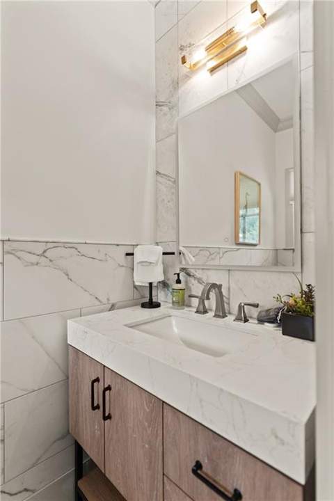 1017 Ocean View Avenue, St. Simons Island GA - photo 16 of 60