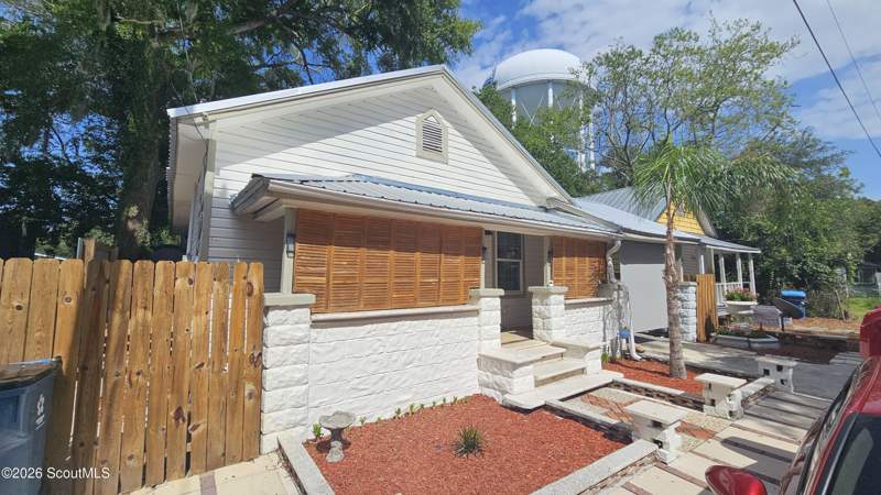 2 bedroom Single Family Residence at 912 Amherst Street, Old Town, Brunswick — photo 2