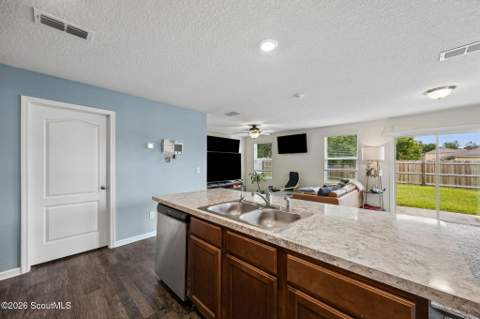302 Cedar Breeze Drive, Kingsland GA - photo 7 of 39