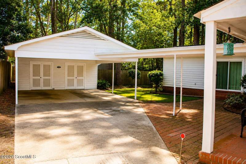 3 bedroom Single Family Residence at 713 Magnolia Drive, No Recorded Subdivision, Waycross — photo 4