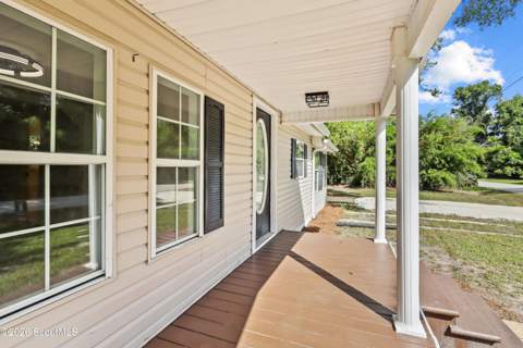 6119 Offerman Loop, Patterson GA - photo 7 of 28