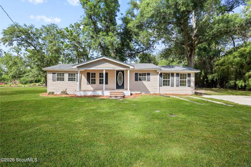 3 bedroom Single Family Residence at 6119 Offerman Loop, No Recorded Subdivision, Patterson — photo 1