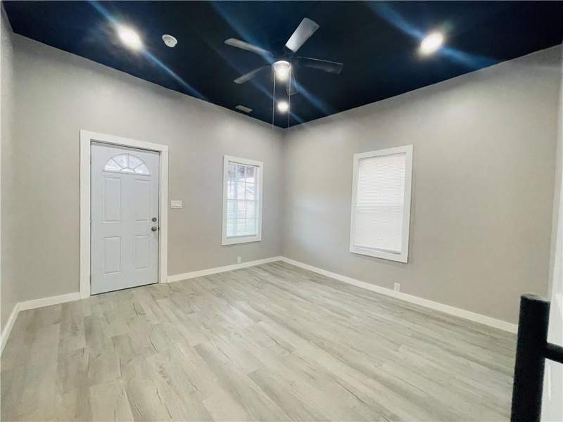 3 bedroom Single Family Residence at 1623 Wolfe Street, New Town, Brunswick — photo 4