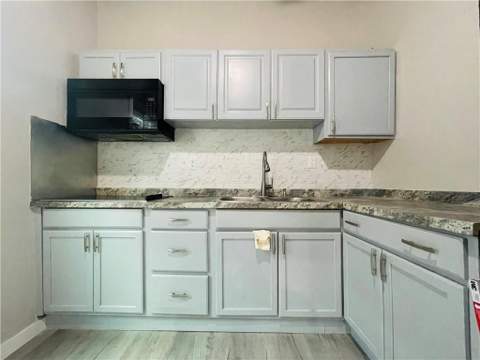 1623 Wolfe Street, Brunswick GA - photo 10 of 20