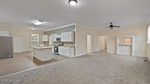 391 E Orange Street, Jesup GA - photo 6 of 30