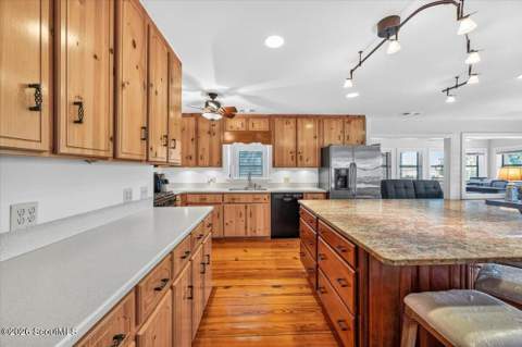1014 Sea Way, Townsend GA - photo 16 of 61