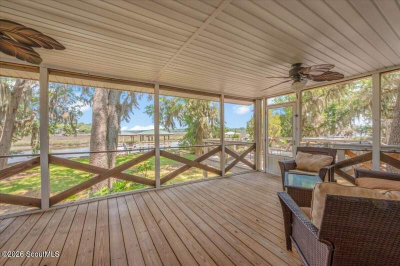 4 bedroom Single Family Residence at 1014 Sea Way, Priester, Townsend — photo 4