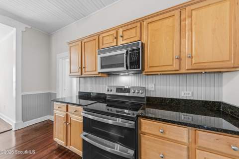 208 Bartlett Street, St. Marys GA - photo 15 of 60