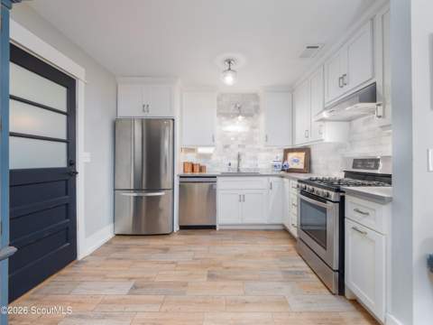 706 Island View Drive, Brunswick GA - photo 7 of 27