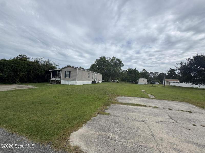 2 bedroom Mobile Home at 2495 Ambrose Street, No Recorded Subdivision, Waycross — photo 4