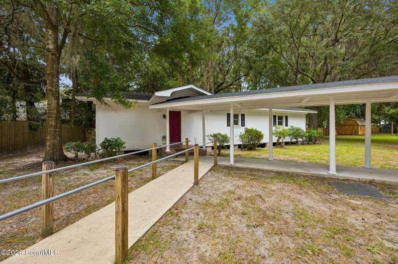 4 bedroom Single Family Residence at 811 Devon Drive, Devonwood Park, St. Marys — photo 5