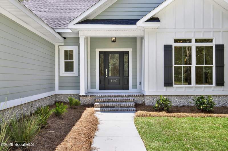 4 bedroom Single Family Residence at 1147 White Tail Drive, Cooper's Point, Townsend — photo 5