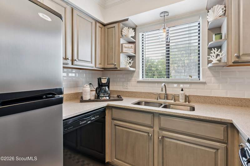 2 bedroom Condominium at 100 Blair Road, Skiff Landing Condos, St. Simons Island — photo 5