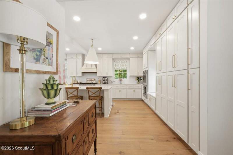 5 bedroom Single Family Residence at 104 Cascades, St. Simons Island Club, St. Simons Island — photo 5