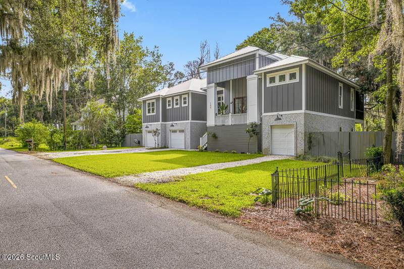 3 bedroom Single Family Residence at 100 Virginia Drive, Village Bluff, St. Simons Island — photo 3