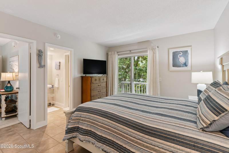 2 bedroom Condominium at 665 N Golf Villa Road, North Golf Villas Condos, St. Simons Island — photo 5