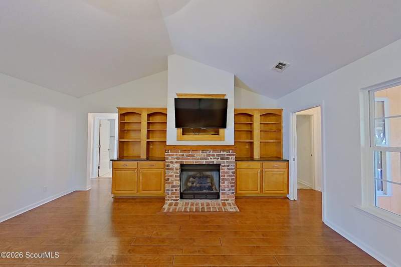 4 bedroom Single Family Residence at 55 Buckmeadow Circle, Buck Meadow Plantation, Brunswick — photo 5