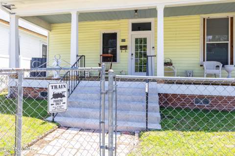 608 Ware Street, Waycross GA - photo 8 of 51