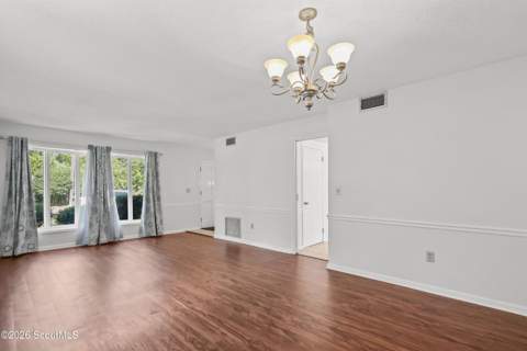 1602 Saint Marys Drive, Waycross GA - photo 7 of 39
