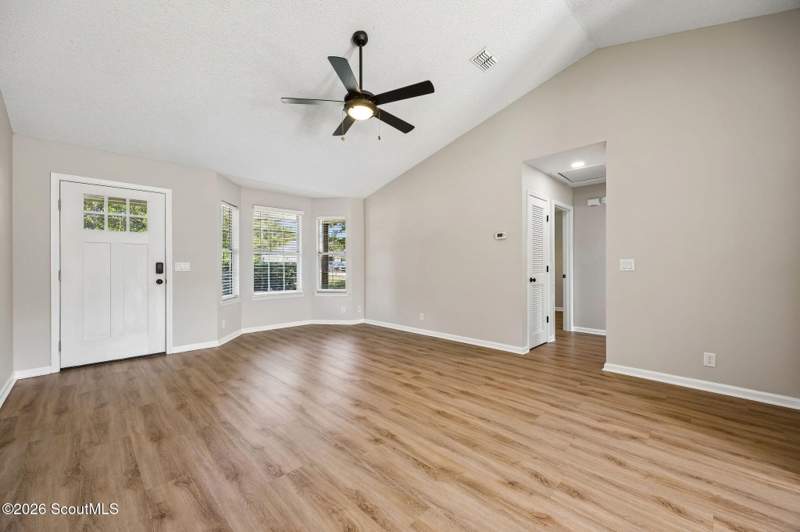 3 bedroom Single Family Residence at 307 Clarks Bluff Road, No Recorded Subdivision, Kingsland — photo 5