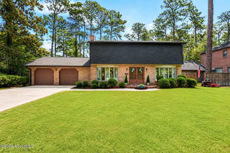 4 bedroom Single Family Residence at 1602 Saint Marys Drive, Cherokee Heights, Waycross — photo 1