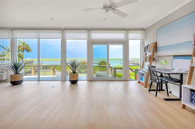 4 bedroom Single Family Residence at 104 Talahi Island Lane, Riverside, Brunswick — photo 5