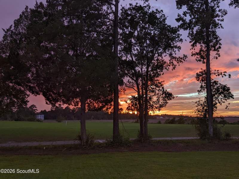 4 bedroom Single Family Residence at 207 Monticello Drive, Laurel Island-Laurel Marsh, Kingsland — photo 2