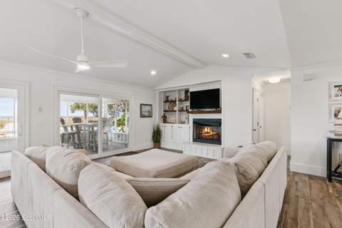 437 Mimosa Drive, St. Simons Island GA - photo 9 of 41