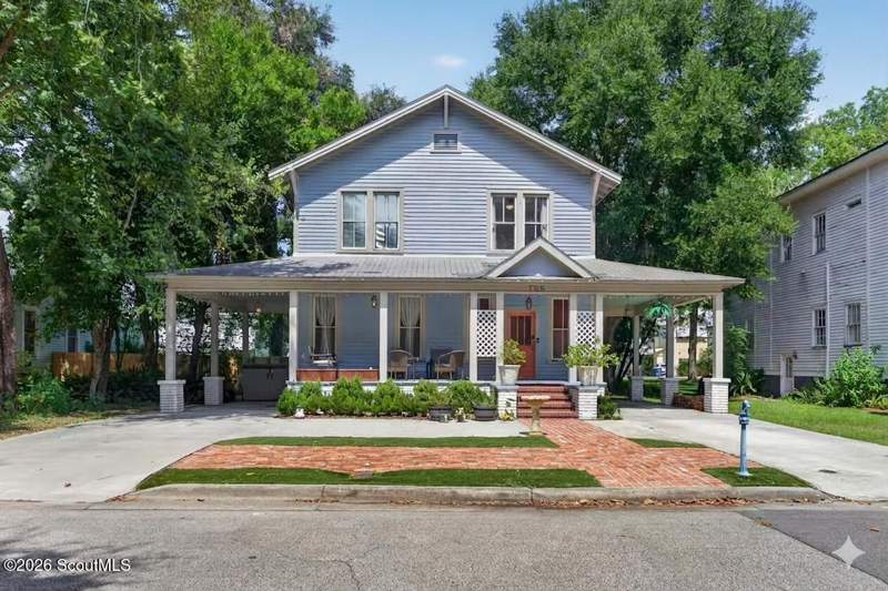 4 bedroom Single Family Residence at 708 Richmond Street, No Recorded Subdivision, Brunswick — photo 2