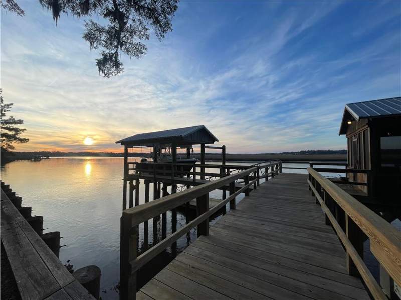 3 bedroom Single Family Residence at 1775 NE Delegal Drive, Delta Plantation, Townsend — photo 3
