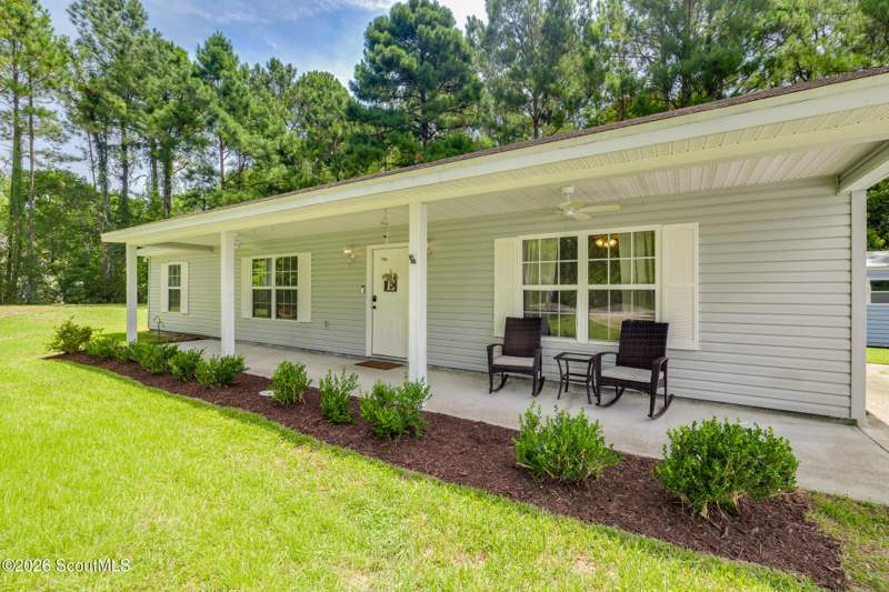 3 bedroom Single Family Residence at 1527 Redfish Drive, Highlander, Darien — photo 3