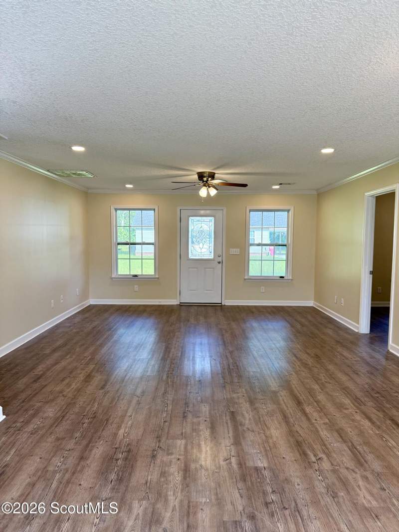 3 bedroom Single Family Residence at 3442 Wildwood Avenue, No Recorded Subdivision, Patterson — photo 2